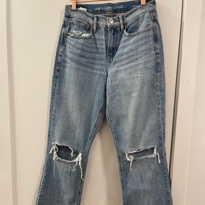 Ae Ripped low rise Baggy Straight Jean